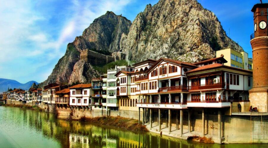 Otobüs ile Amasya Tokat Çorum Turu (2 Gece Otel )