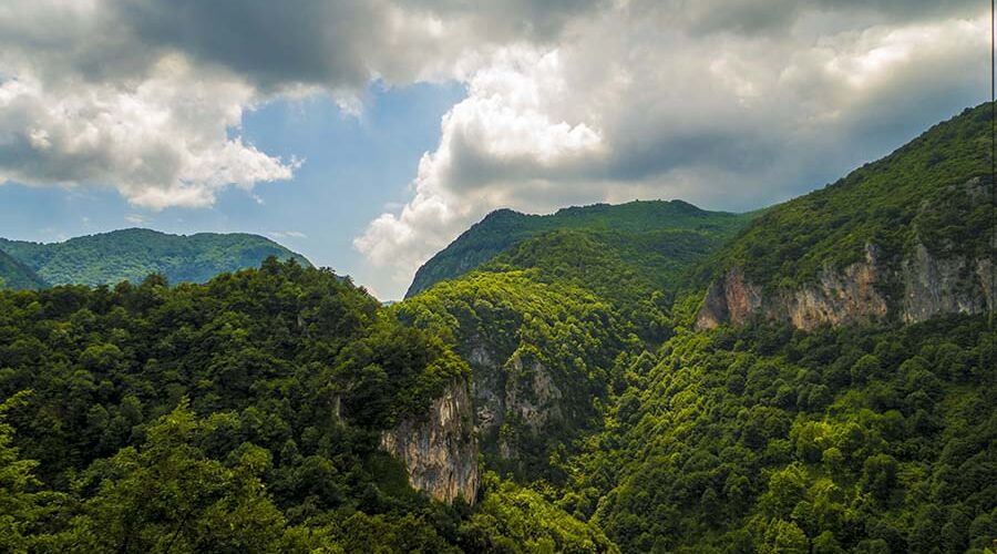 Beşkayalar Vadisi Doğa Yürüyüşü