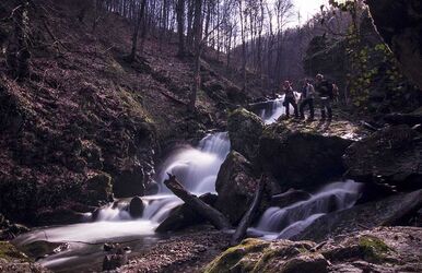 Oylat Şelalesi Ve Oylat Mağarası Doğa Yürüyüşü