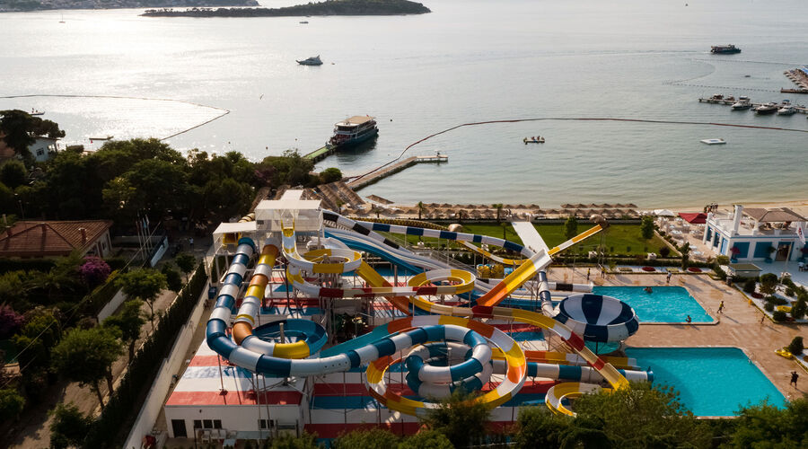 İstanbul Tekne İle Heybeliada Aqua Park Yüzme Turu
