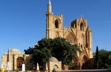 Ada Kıbrıs Kültür Turu (2Gece 3Gün)