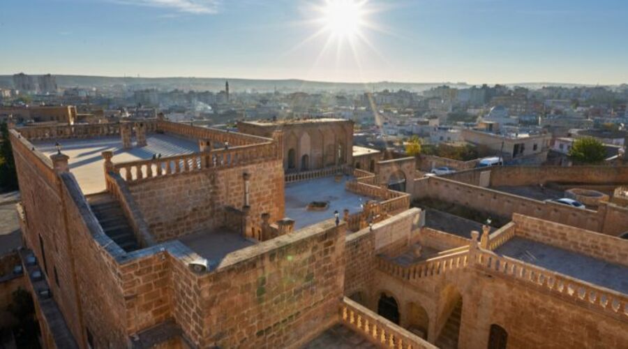 Uçaklı Mardin Midyat Nusaybin Turu (1Gece 2 Gün)