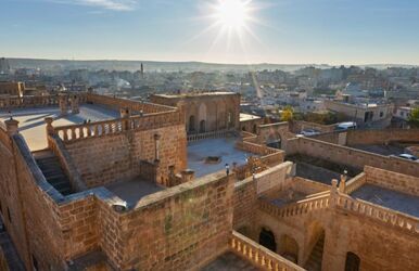 Uçaklı Mardin Midyat Nusaybin Turu (1Gece 2 Gün)